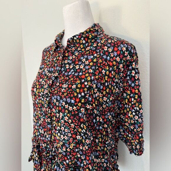 Mauve by Anthropologie Button Up Ruffle Black Floral Collared Top Size Small - Picture 9 of 16